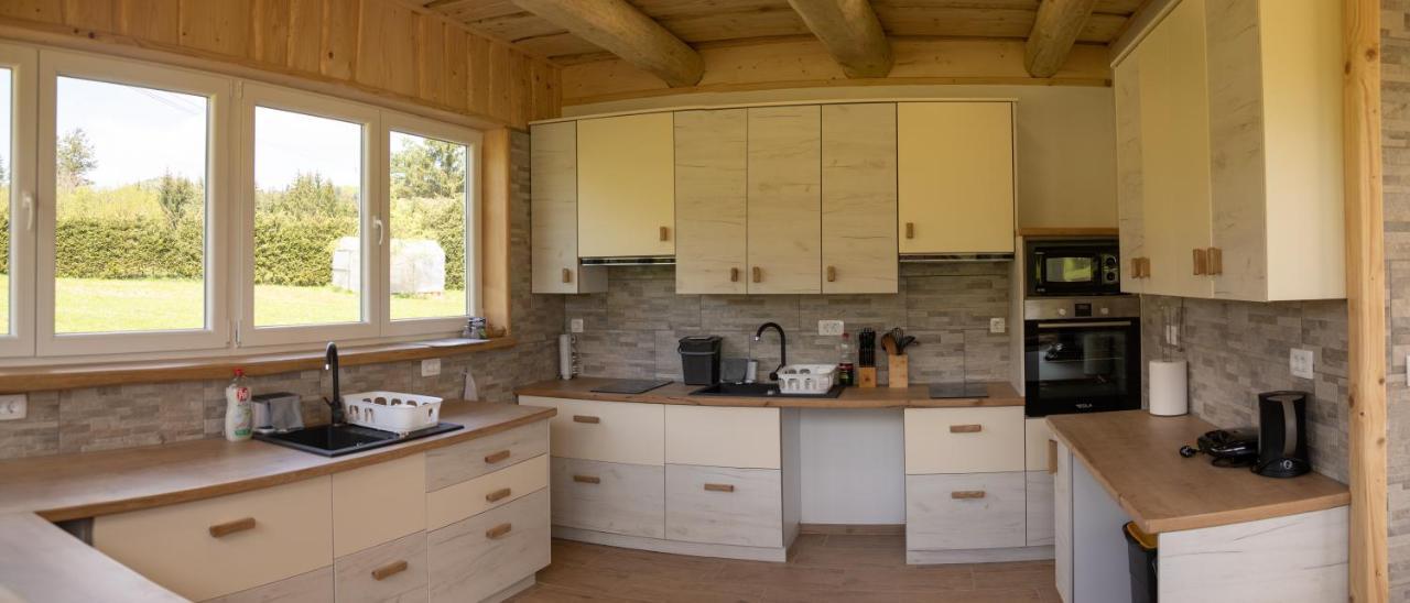 Hotel Bee House Maya Rob Exterior foto